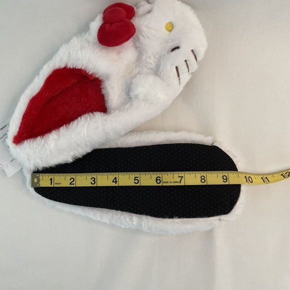 Sanrio Hello Kitty Japanese Edition Women's Furry Slippers Fuzzy READ - Picture 6 of 6